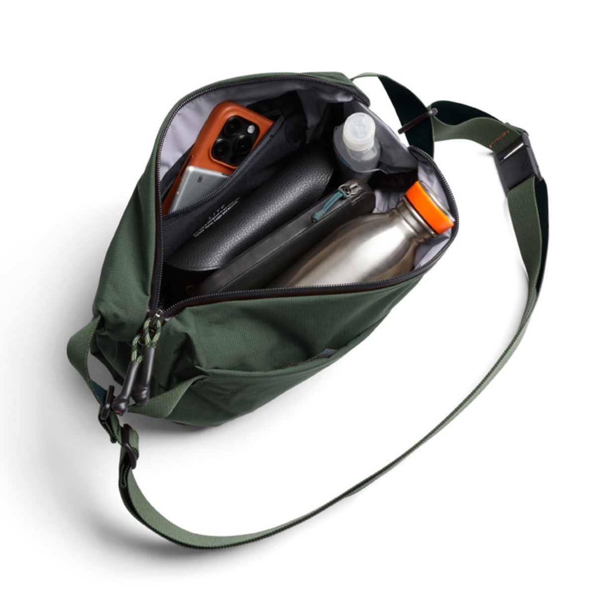 Bellroy Lite Sling in Spruce
