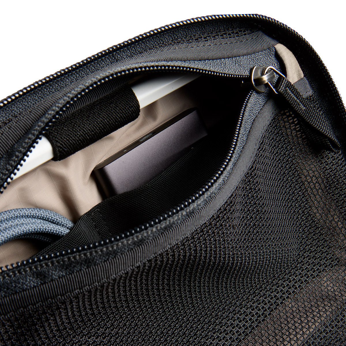 Bellroy Lite Tech Kit in Ash