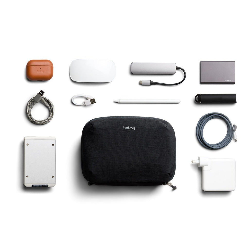 Bellroy Lite Tech Kit in Black