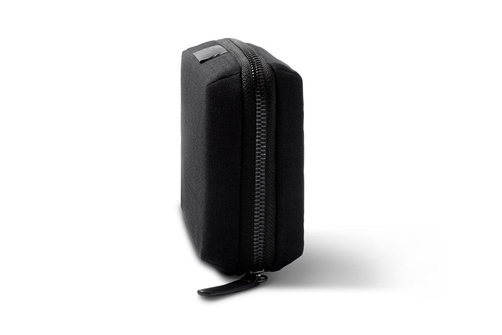 Bellroy Tech Kit Compact in Black