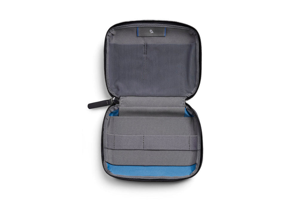 Bellroy Tech Kit Compact in Black