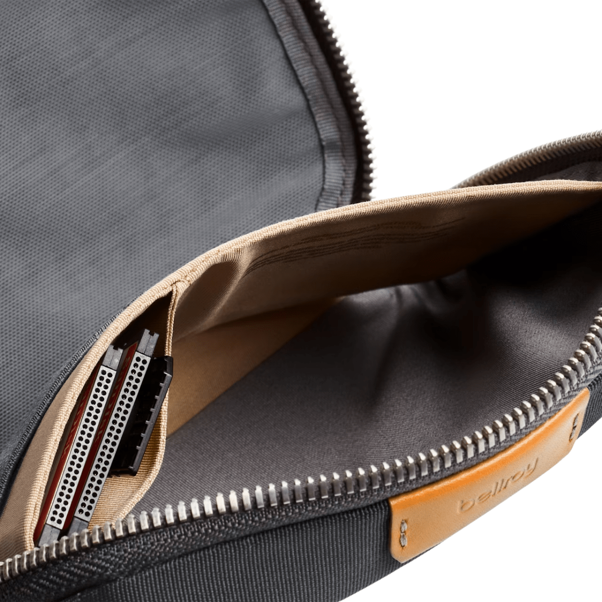 Bellroy Tech Kit Compact in Slate