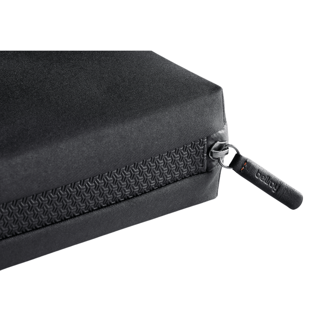 Bellroy Tech Kit in Black Ash