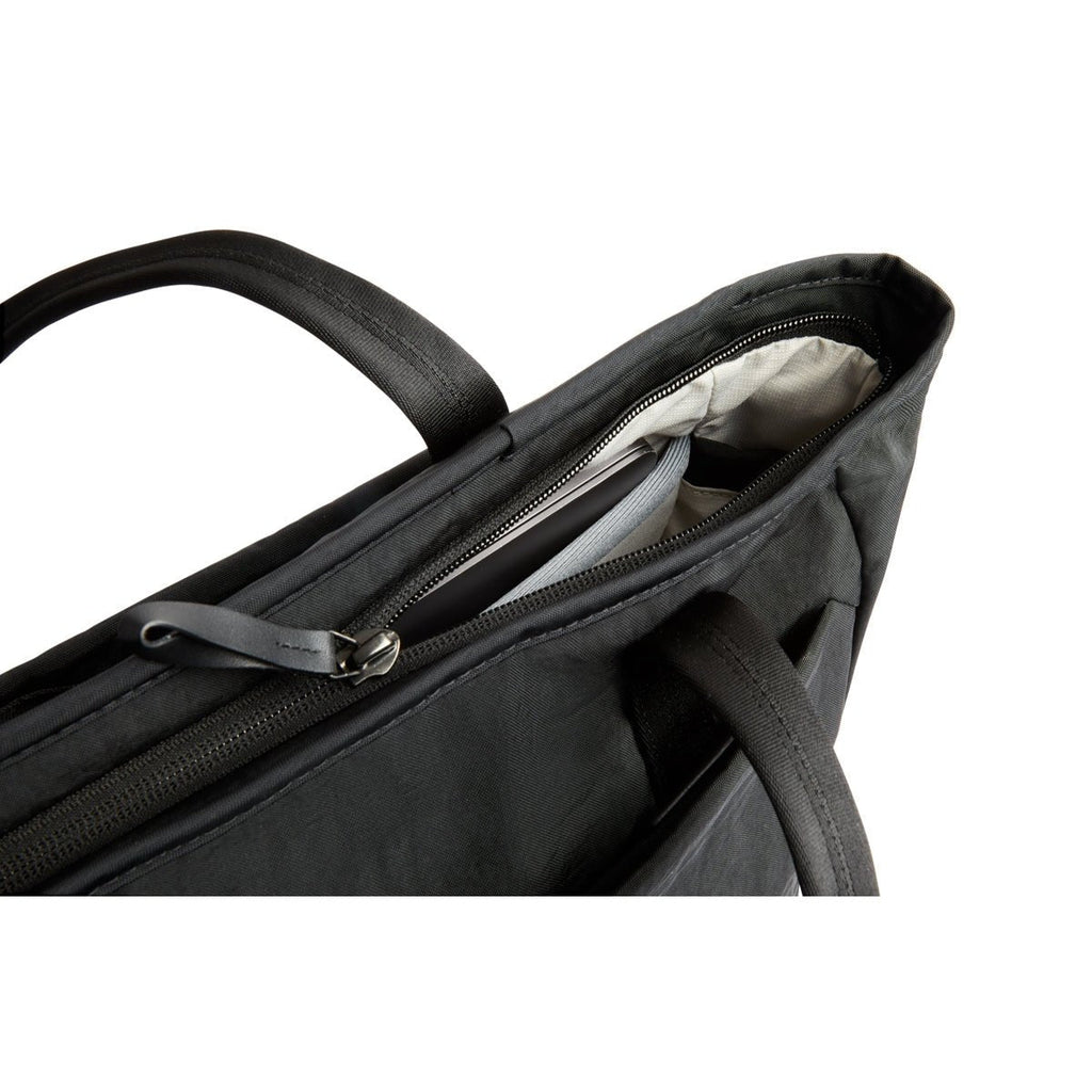Bellroy Tokyo Wonder Tote 15L in Raven