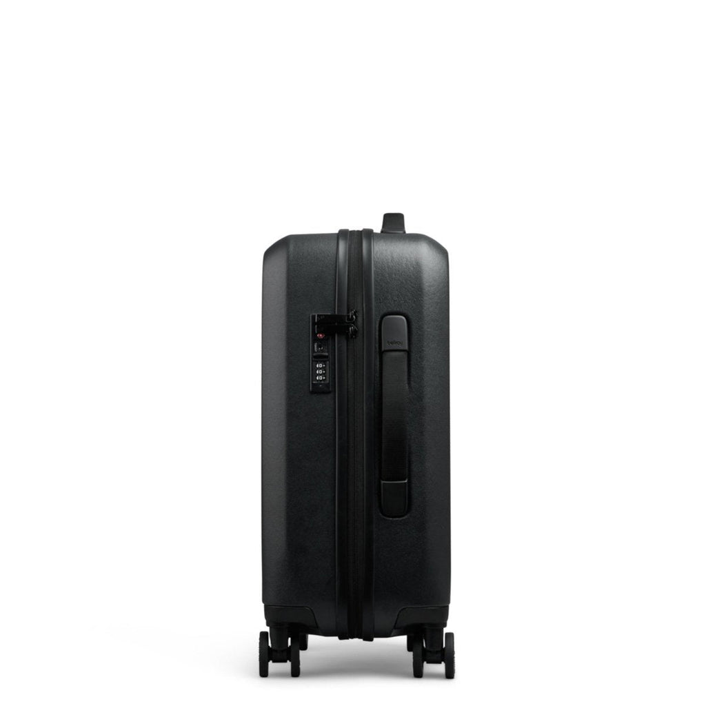 Bellroy Transit Carry-On in Black