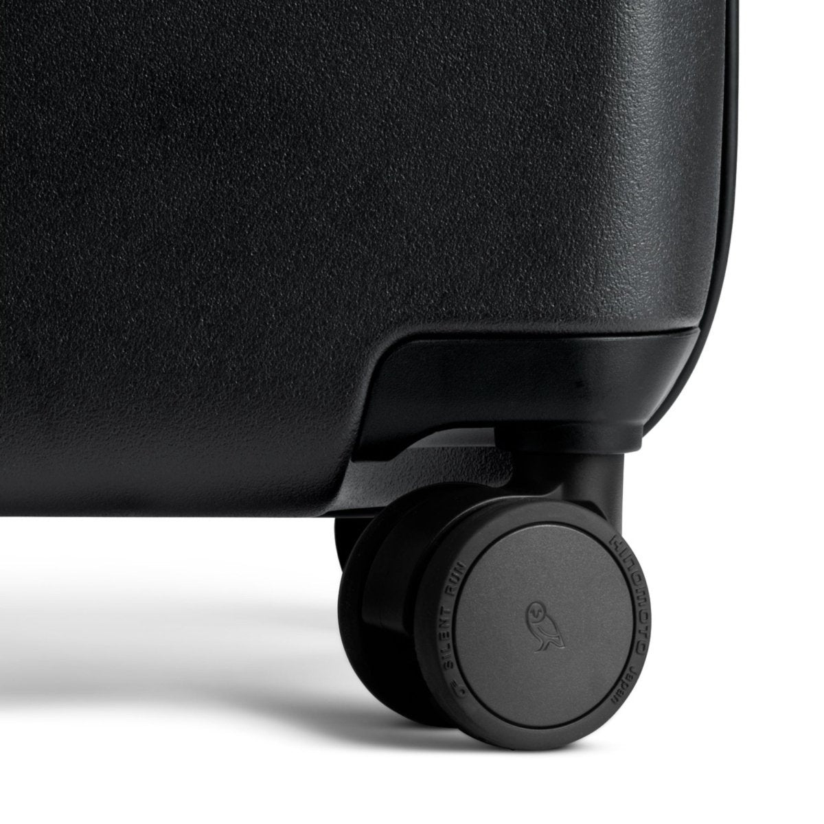 Bellroy Transit Carry-On in Black