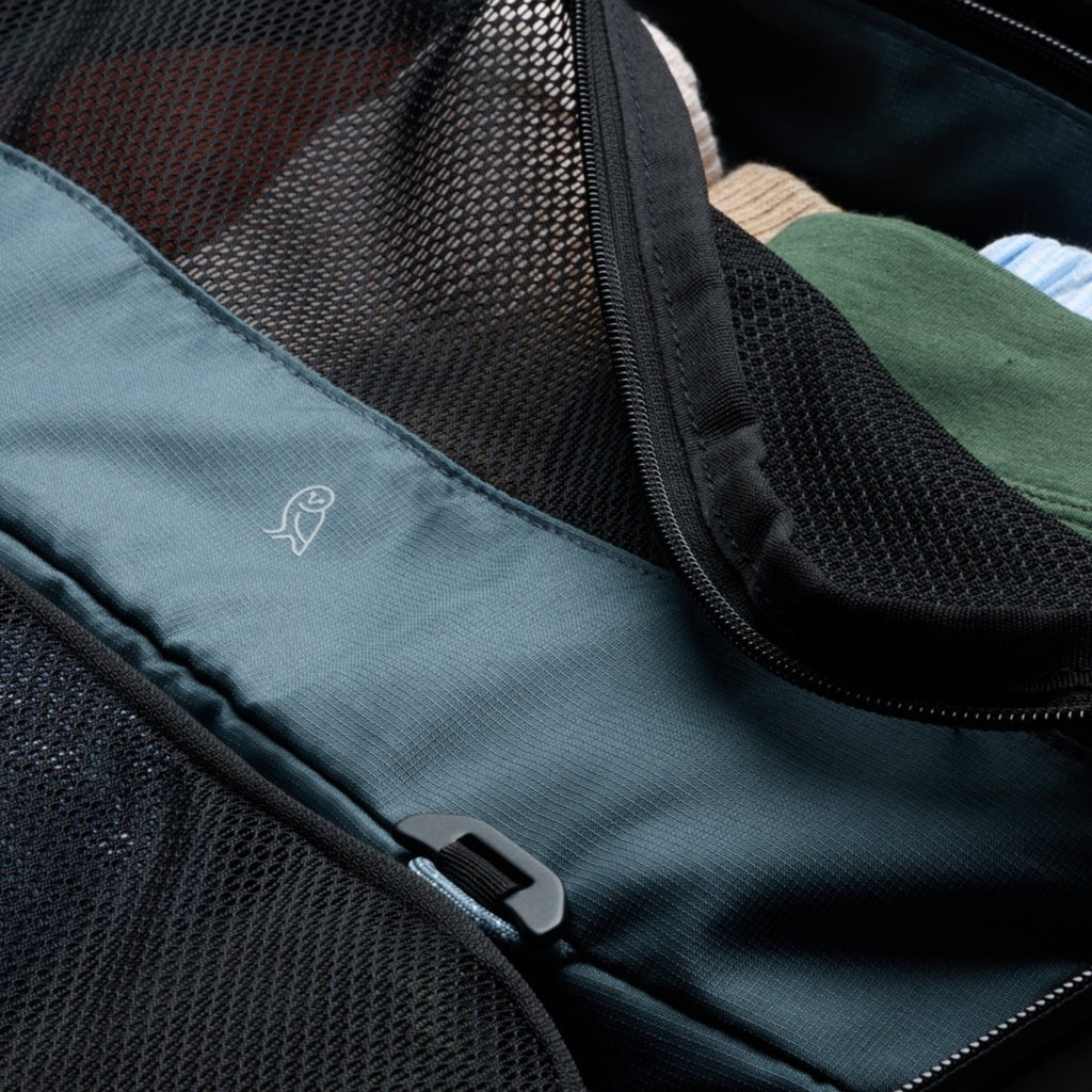 Bellroy Transit Carry-On in Black