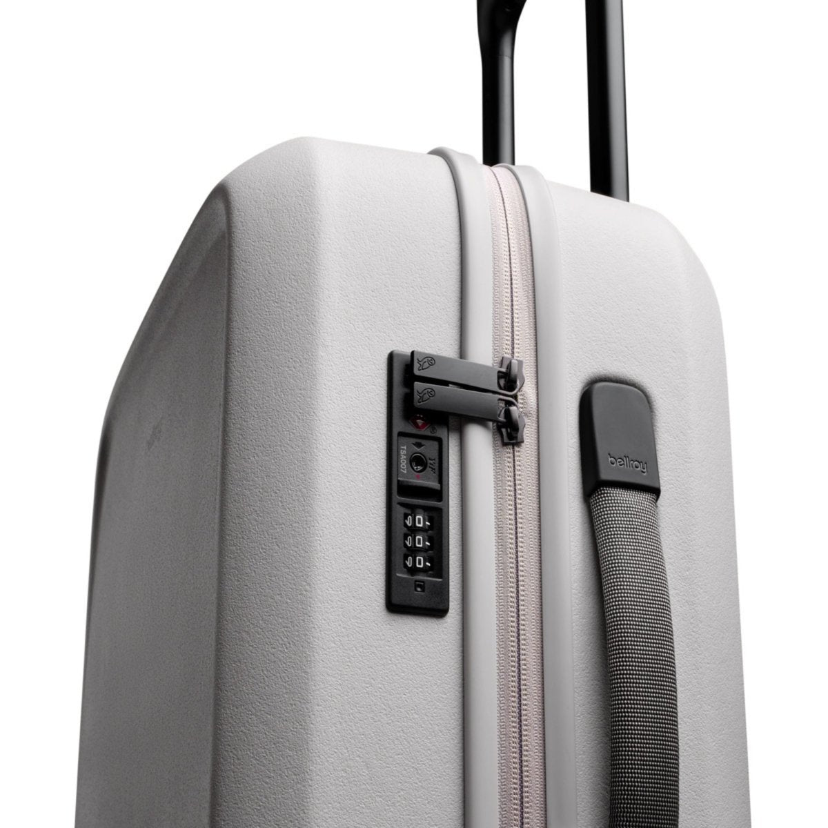 Bellroy Transit Carry-On in Chalk