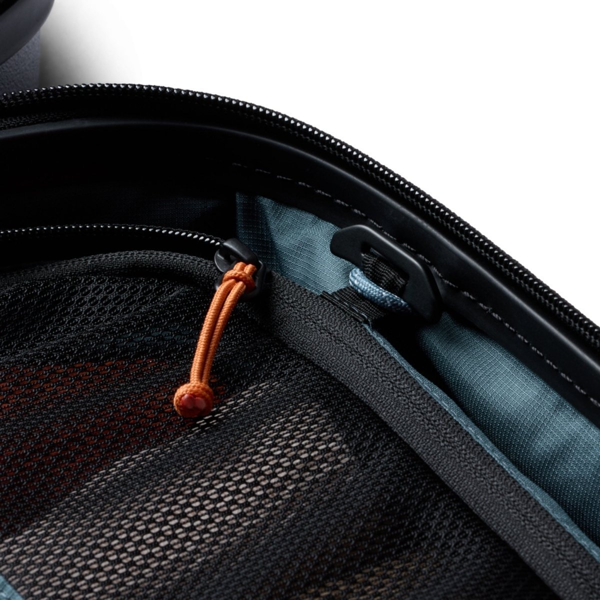Bellroy Transit Carry-On Plus in Black