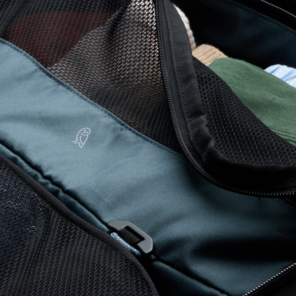 Bellroy Transit Carry-On Plus in Black