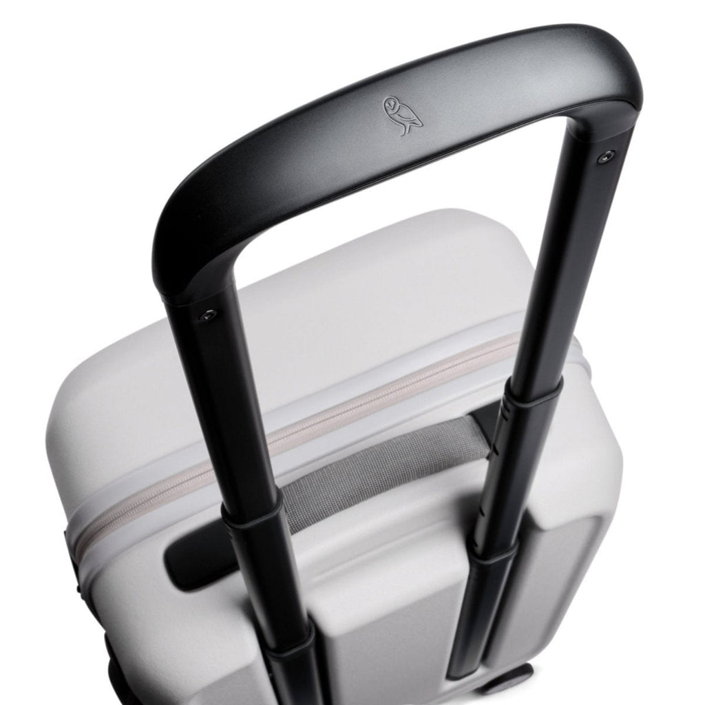 Bellroy Transit Carry-On Plus in Chalk