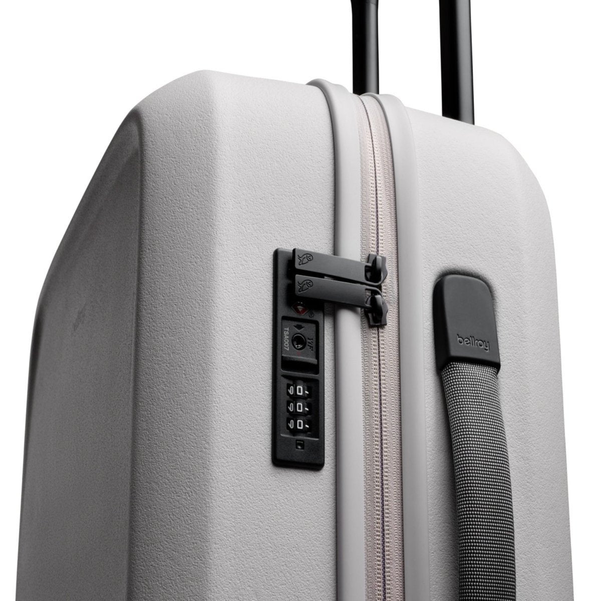 Bellroy Transit Carry-On Plus in Chalk