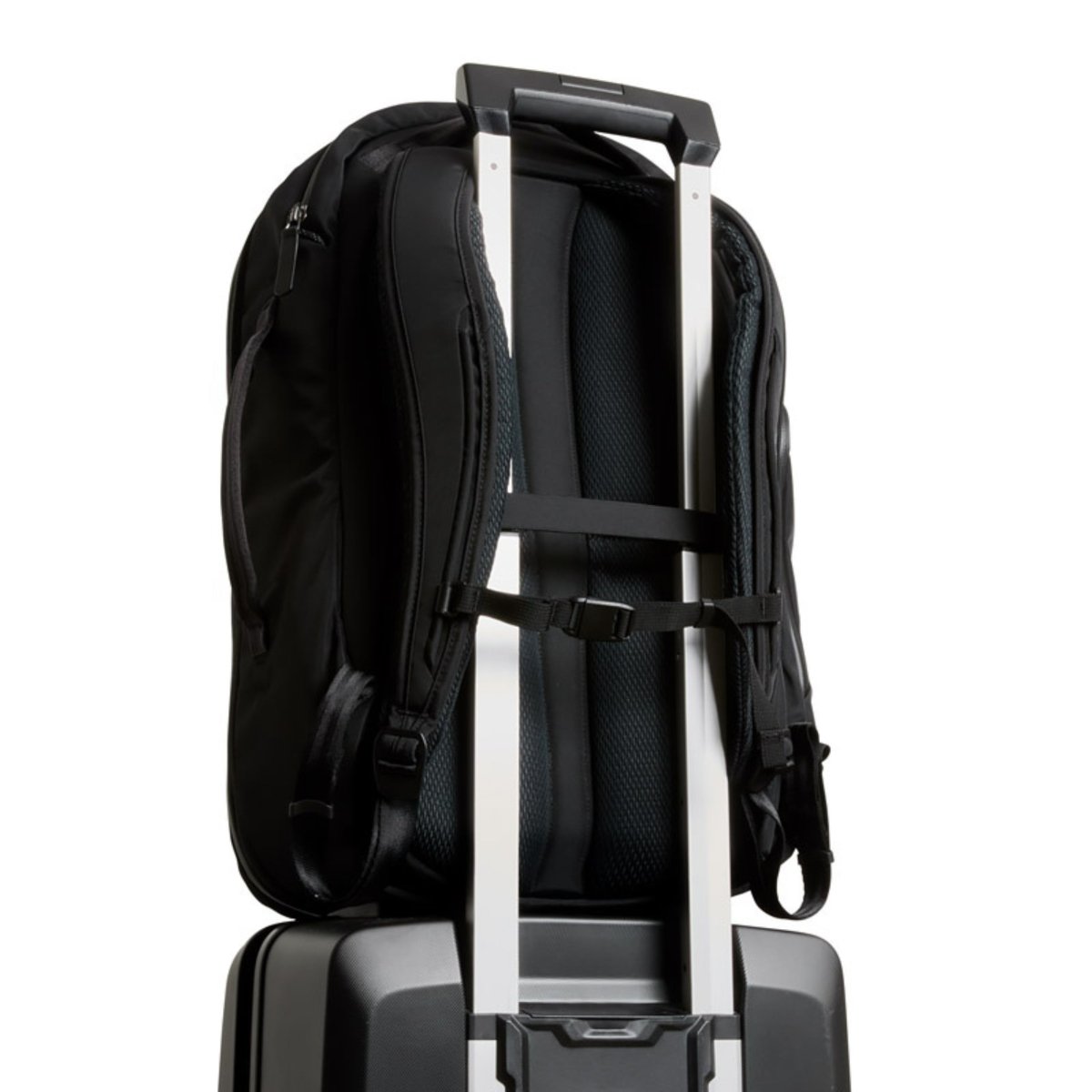 Bellroy Transit Travel Pack Pro in Black