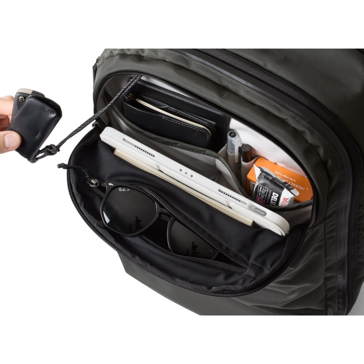Bellroy Transit Travel Pack Pro in Olive