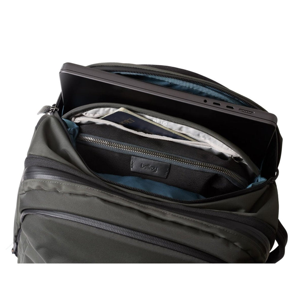 Bellroy Transit Travel Pack Pro in Olive