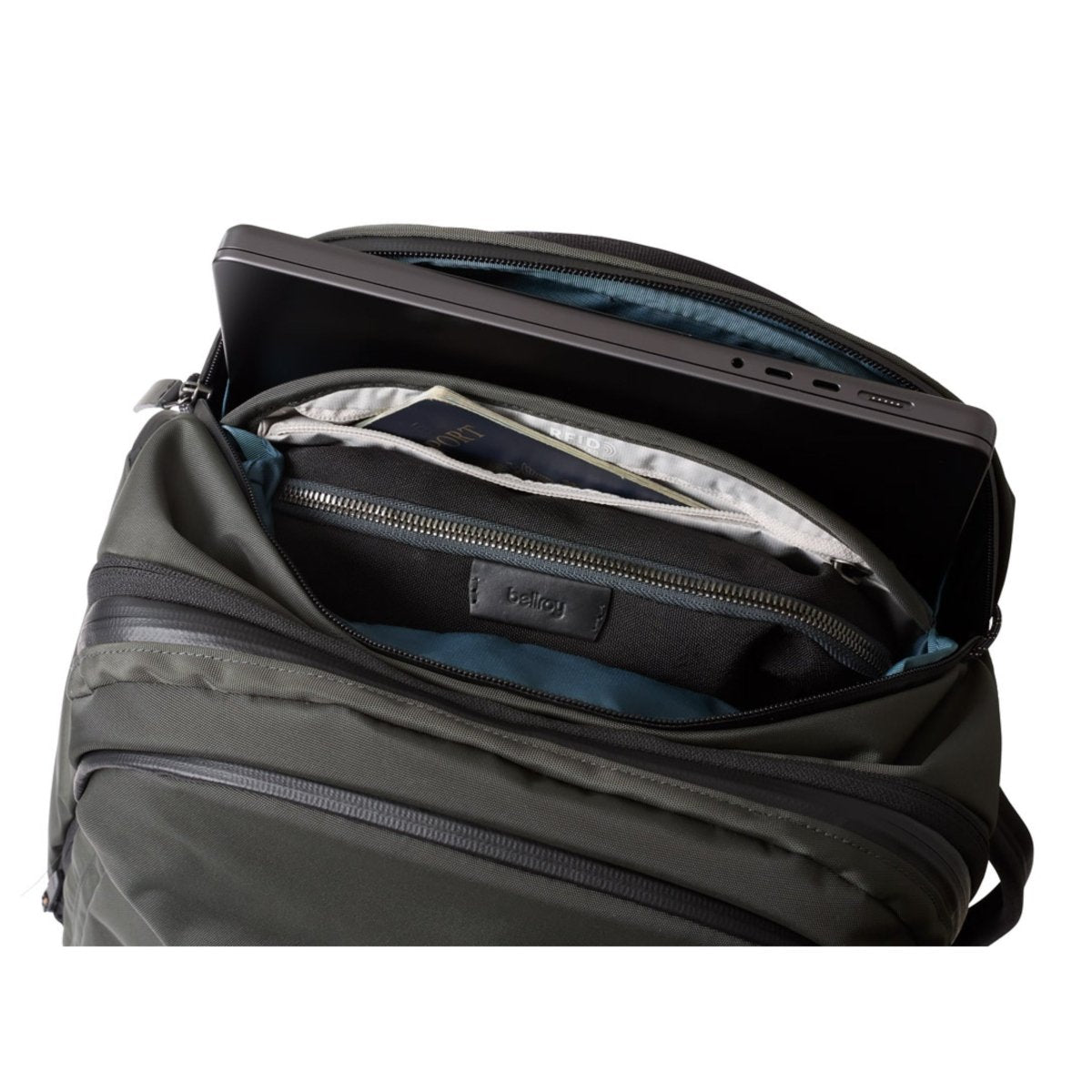 Bellroy Transit Travel Pack Pro in Olive