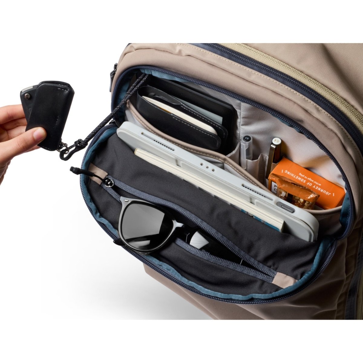Bellroy Transit Travel Pack Pro in Stone