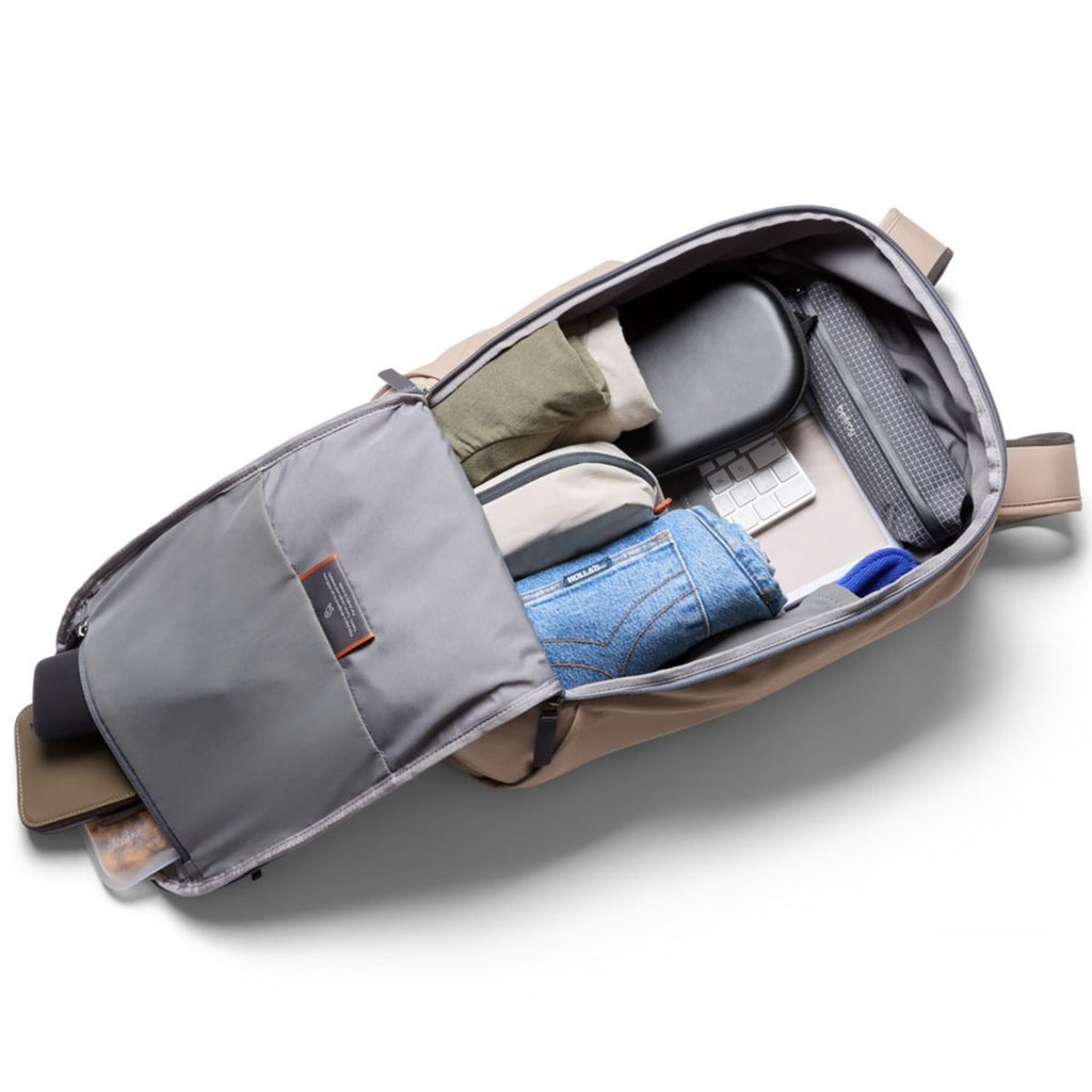 Bellroy Transit Workpack 26L in Stone