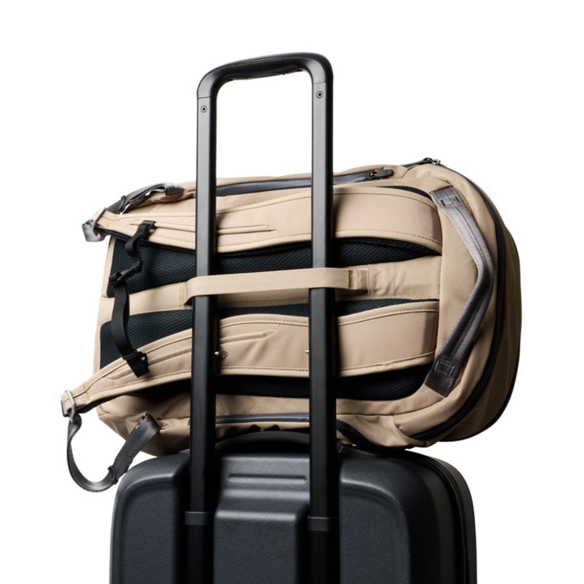 Bellroy Transit Workpack Pro 28L in Stone