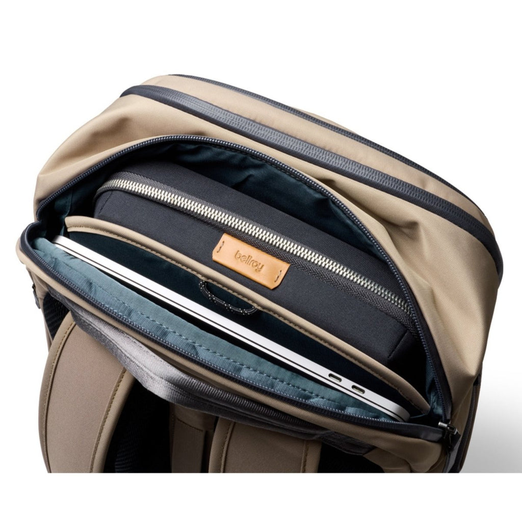 Bellroy Transit Workpack Pro 28L in Stone