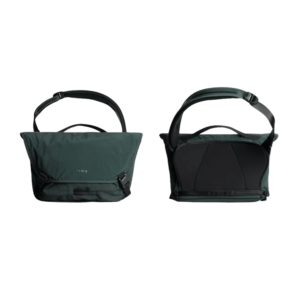 Bellroy Venture Messenger 14” in Deep Ocean