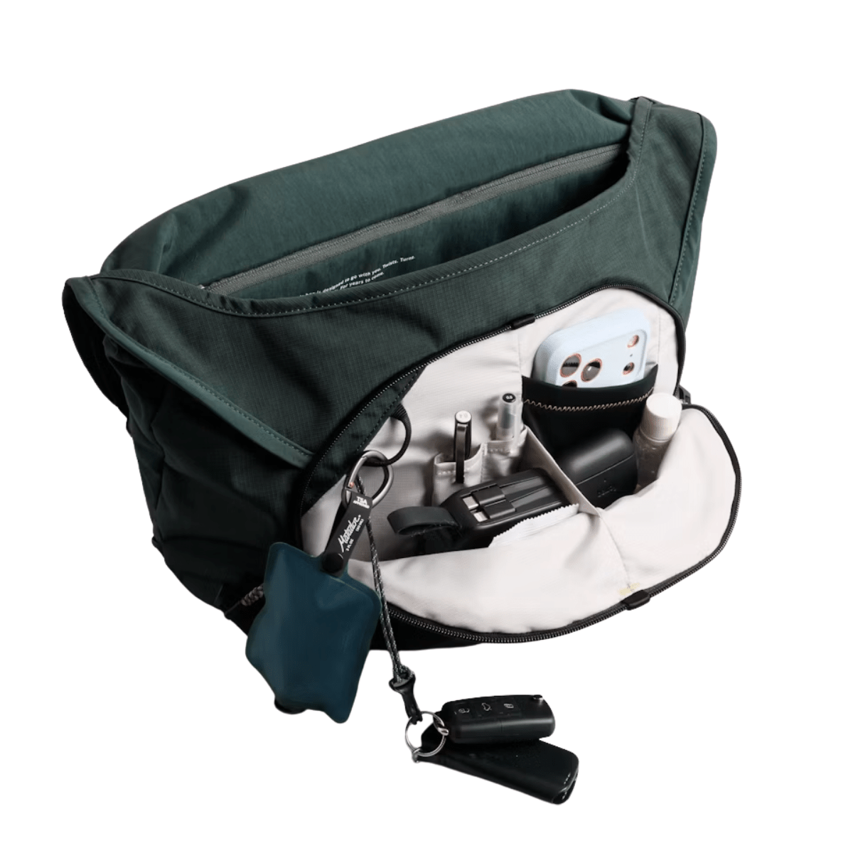 Bellroy Venture Messenger 14” in Deep Ocean