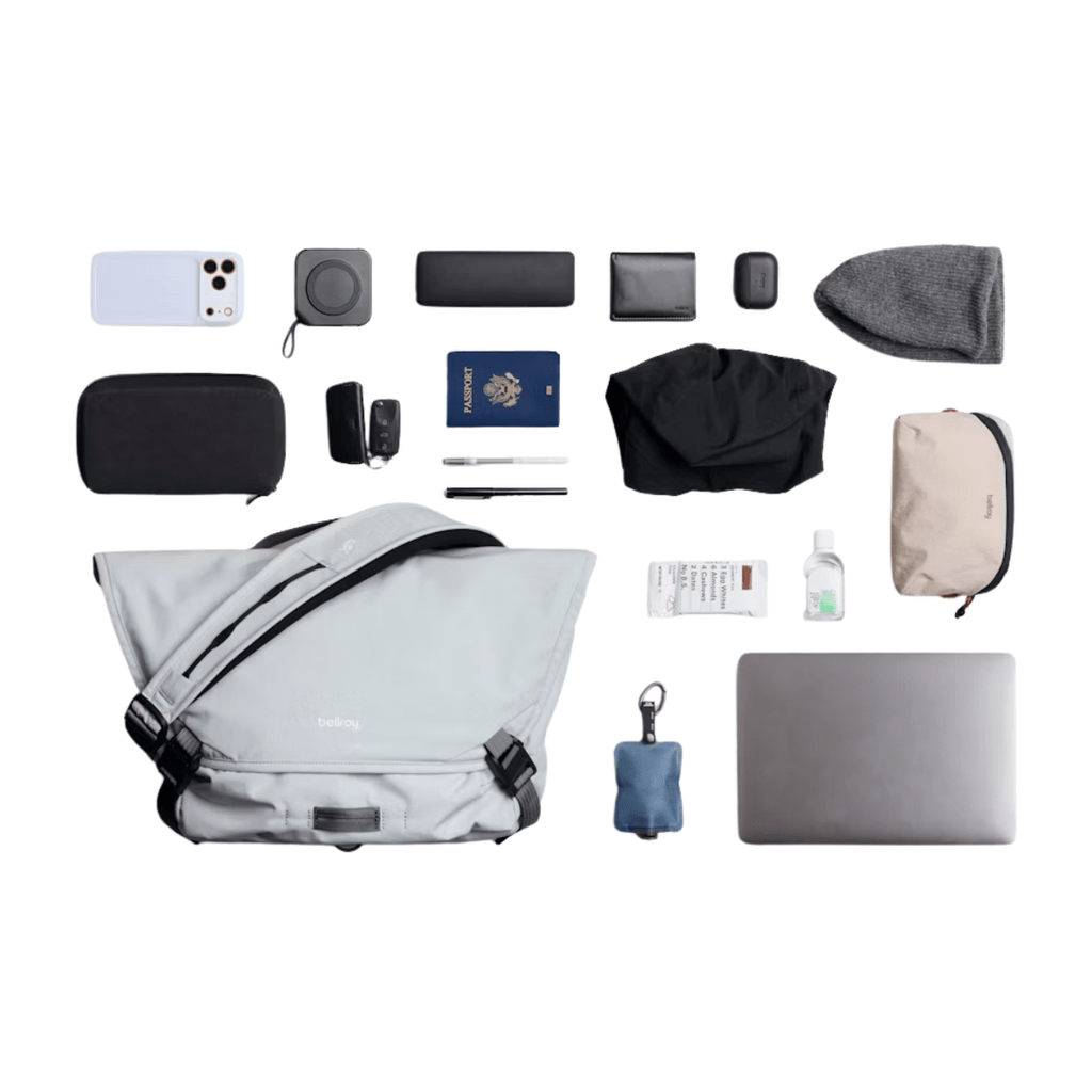 Bellroy Venture Messenger 14” in Fog