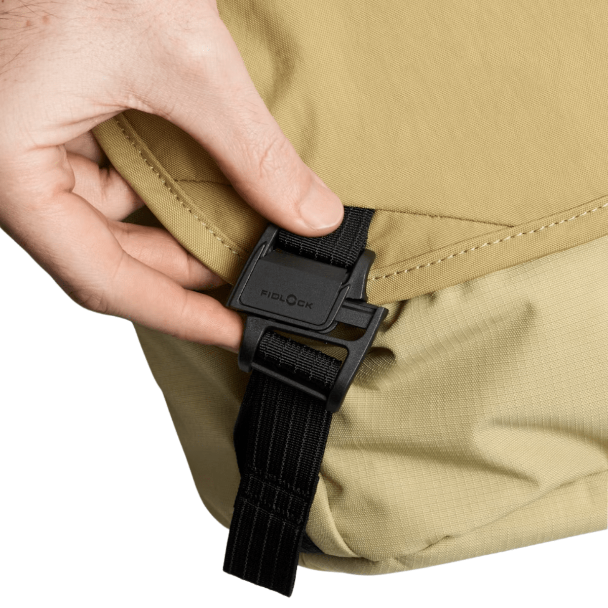 Bellroy Venture Messenger 14” in Safari