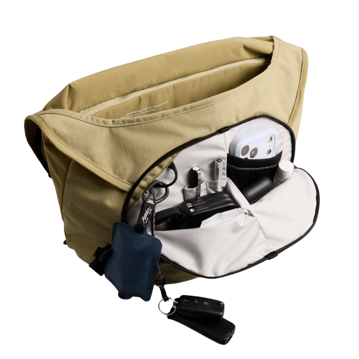 Bellroy Venture Messenger 14” in Safari