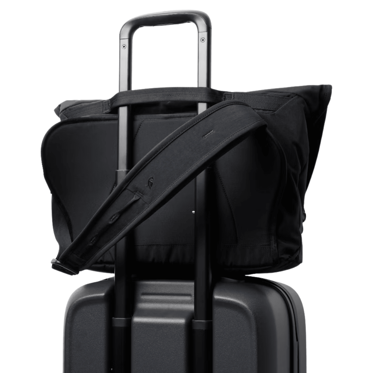 Bellroy Venture Messenger 16” in Black