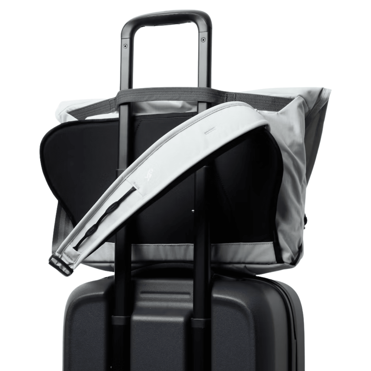 Bellroy Venture Messenger 16” in Fog