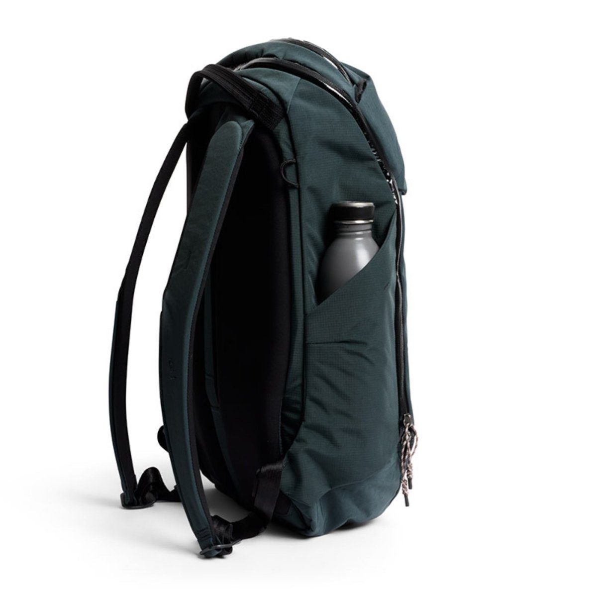 Bellroy Venture Ready Pack 20L in Deep Ocean
