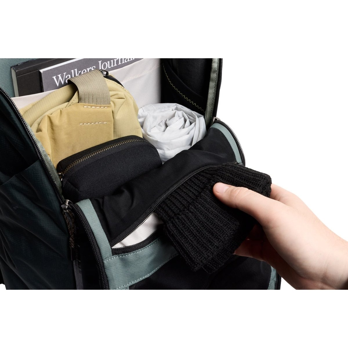 Bellroy Venture Ready Pack 26L (Second Edition) in Deep Ocean