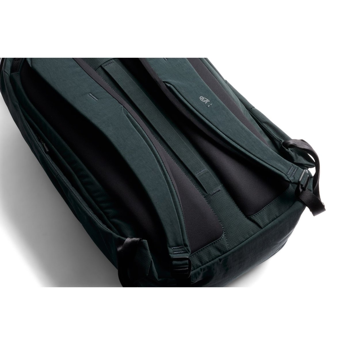 Bellroy Venture Ready Pack 26L (Second Edition) in Deep Ocean