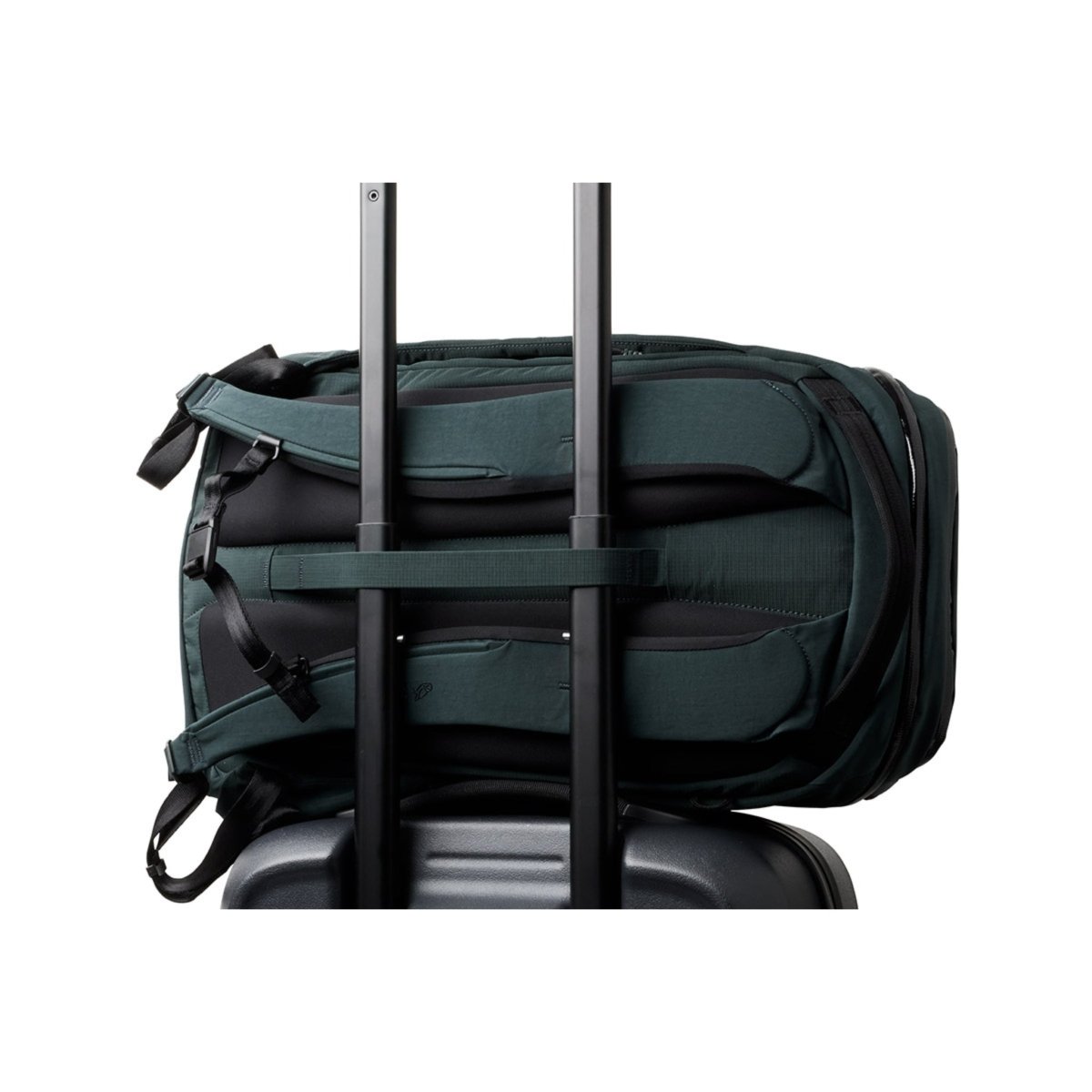 Bellroy Venture Ready Pack 26L (Second Edition) in Deep Ocean