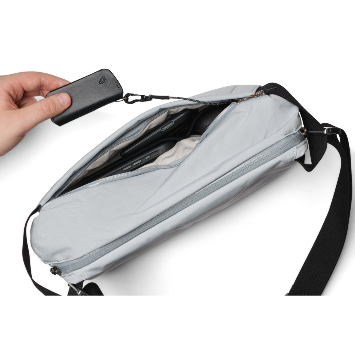 Bellroy Venture Sling 9L in Fog