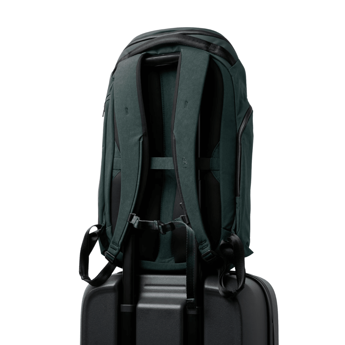 Bellroy Venture Travel Pack 26L in Deep Ocean