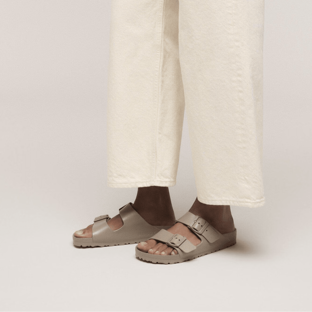 Birkenstock Men's Arizona EVA in Gray Taupe
