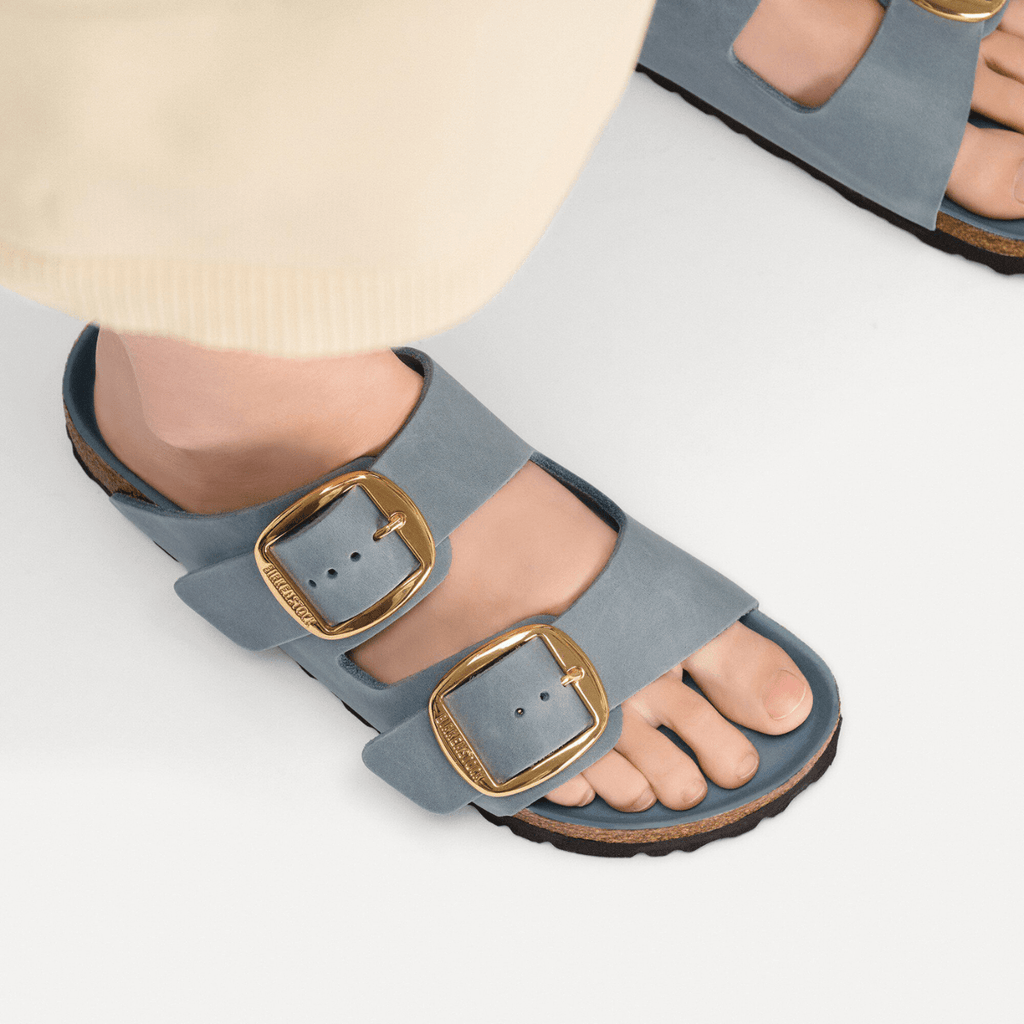 Birkenstock Women's Arizona Big Buckle Oiled Leather in Basalt Gray