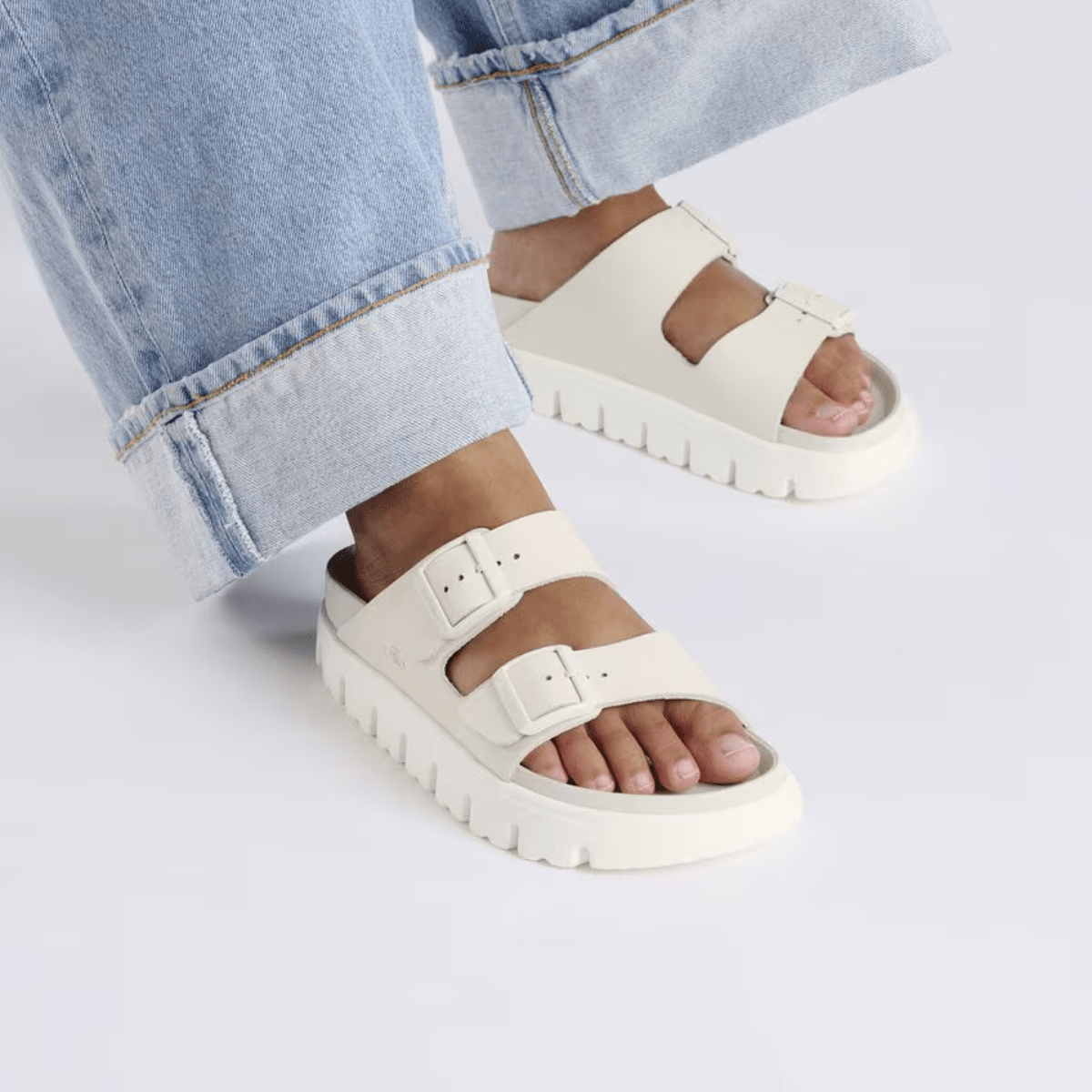 Birkenstock Women's Arizona Chunky Leather in Eggshell