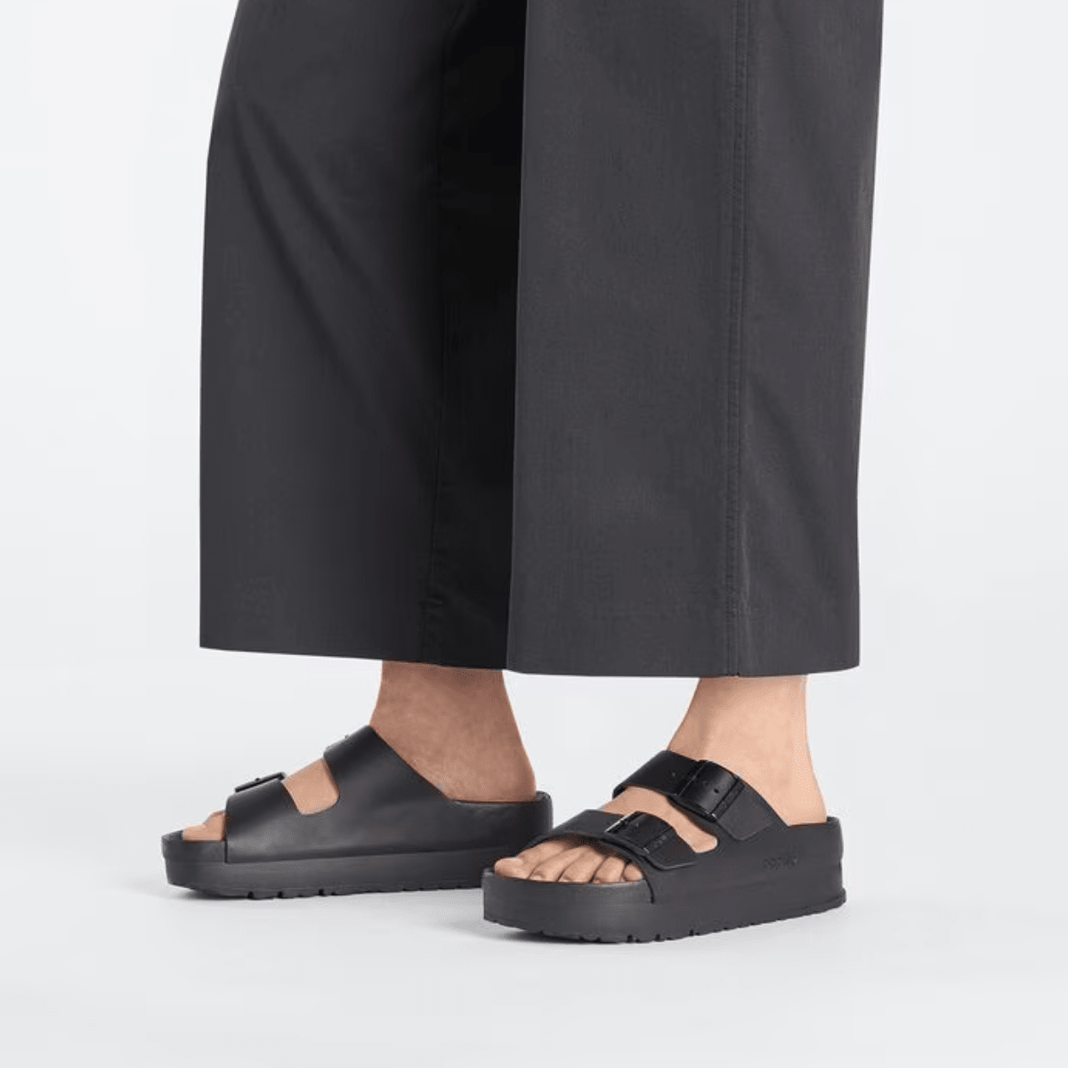 Birkenstock Women's Arizona Flex Platform Leather in Black