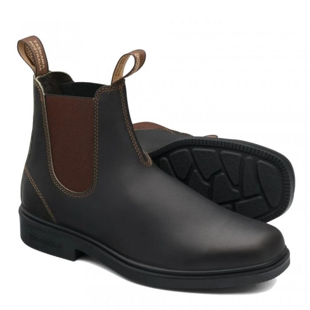 Blundstone Dress 067 in Stout Brown