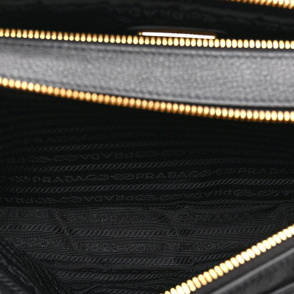 Vitello Phenix Camera Bag Black