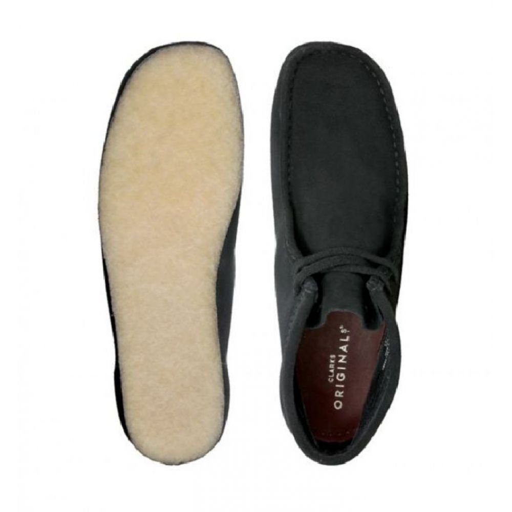Clarks Men's Wallabee Boot in Black Suede