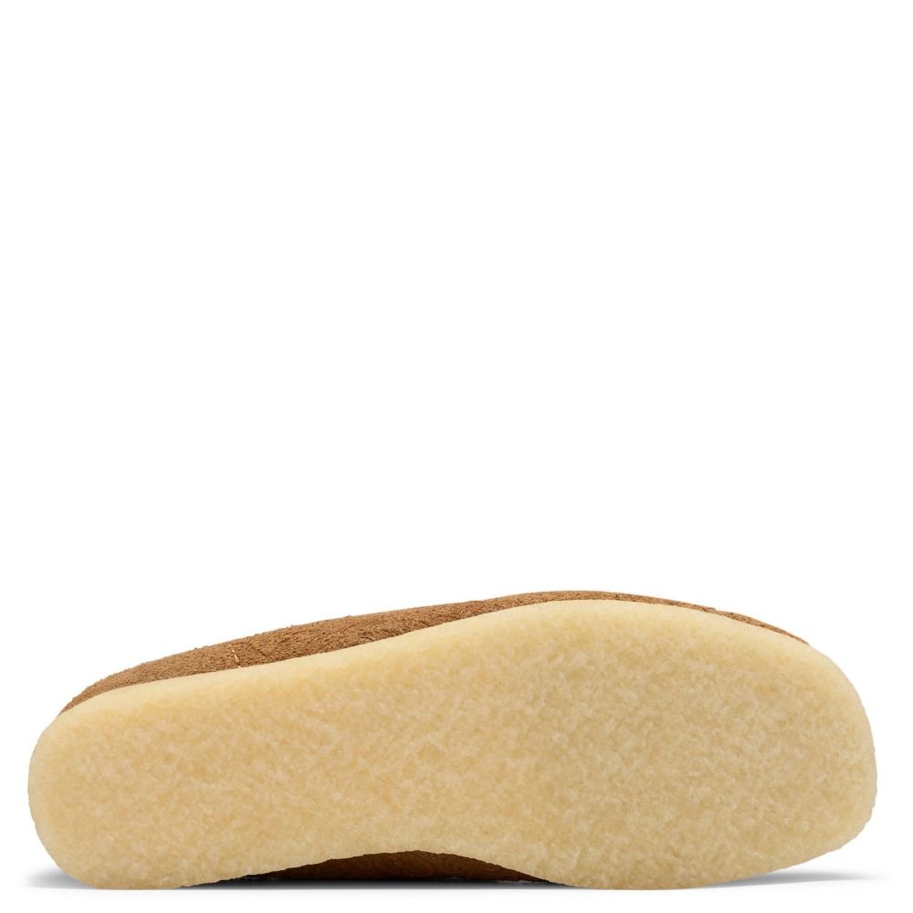 Clarks Men's Wallabee Boot in Light Tan Embossed
