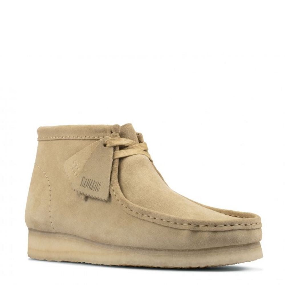 Clarks Men's Wallabee Boot in Maple Suede