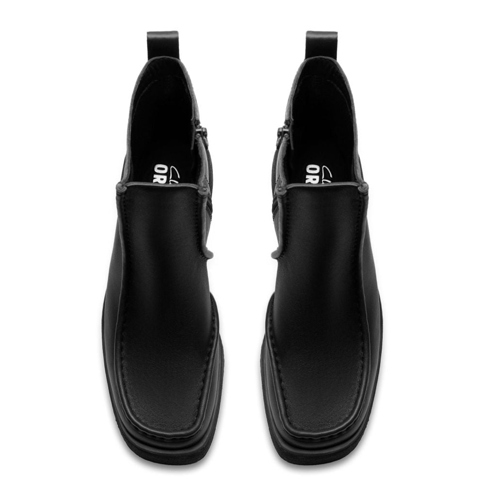 Clarks Women's Effery Zip in Black Leather