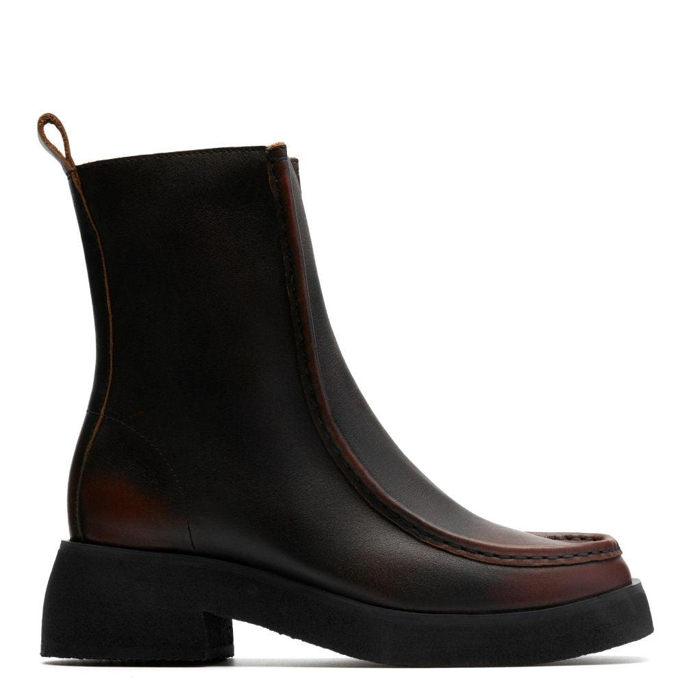Clarks Women's Effery Zip in Brown Combi