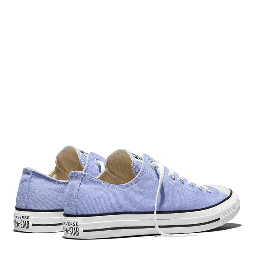 Converse Chuck Taylor All Star Low in Very Peri Purple
