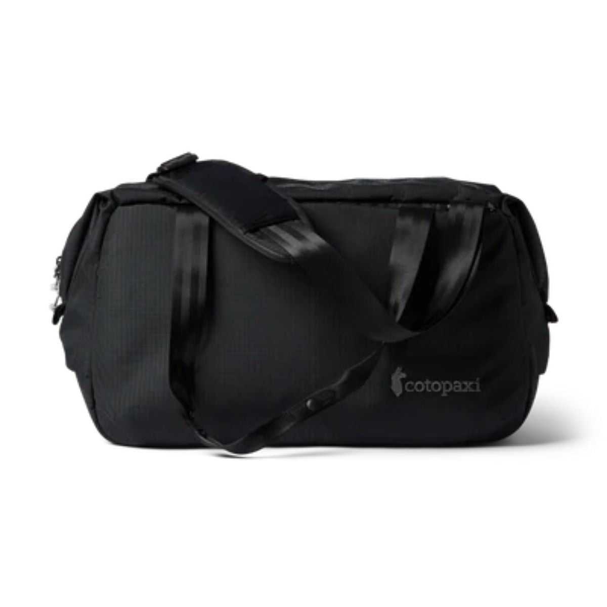 Cotopaxi Viaje 35L Travel Duffel in Black